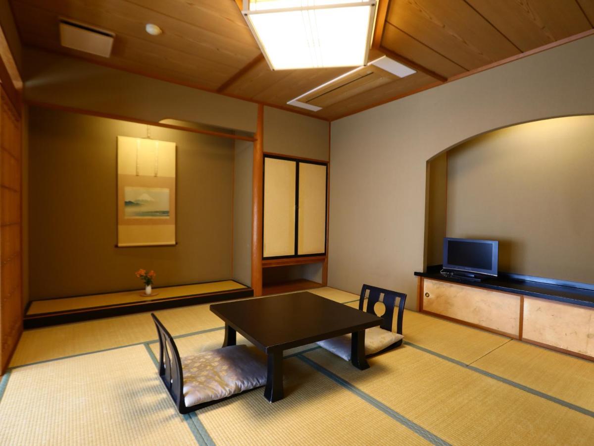 เรียวกัง Club Wyndham Chikumakan Nagano 3*